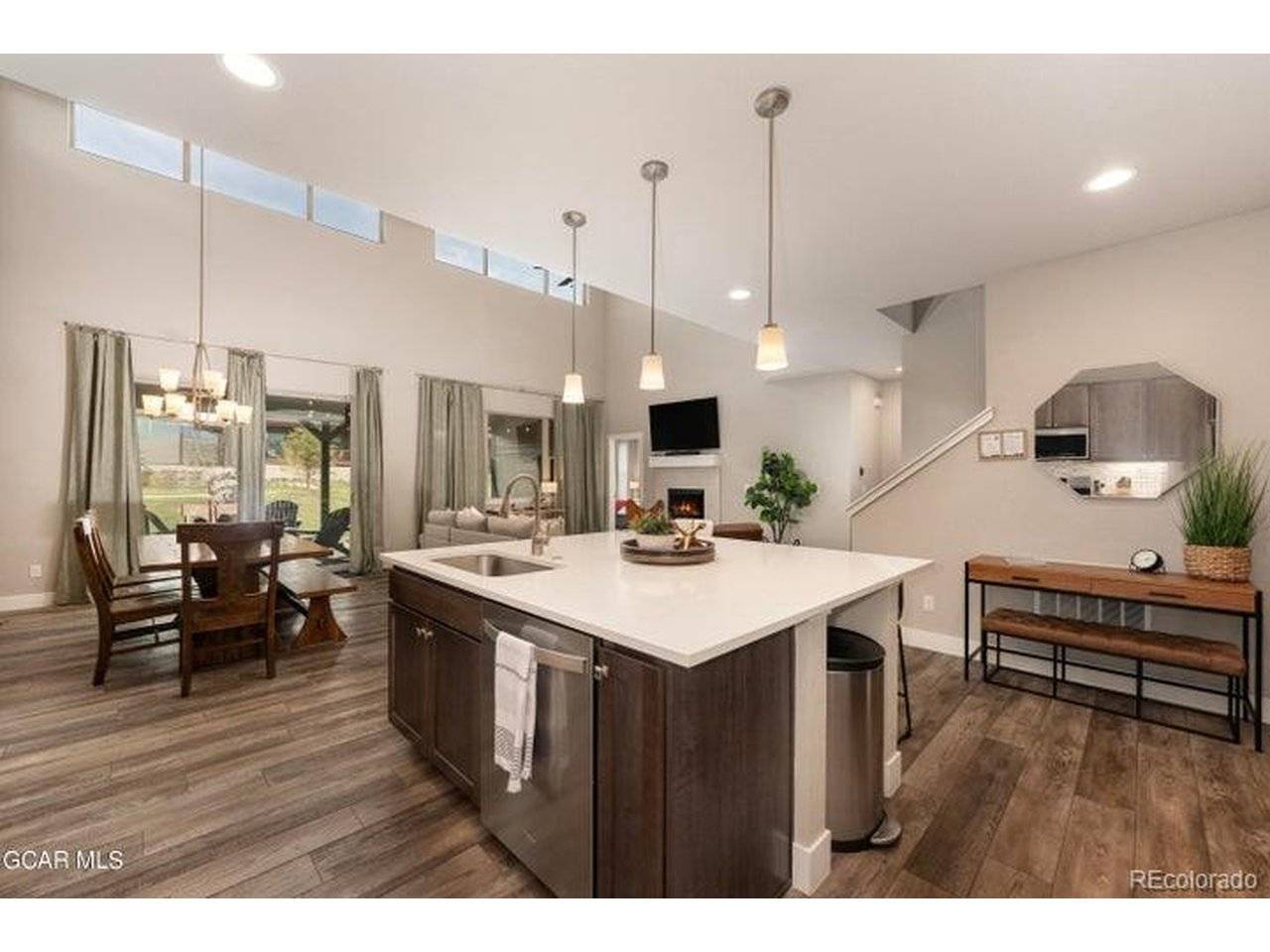 595 Elk Track, Granby, CO 80446
