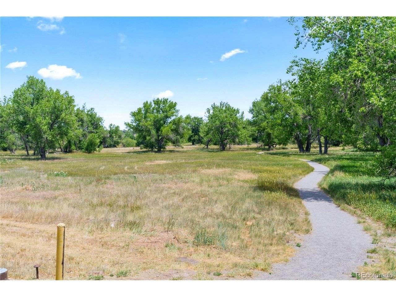 7810 S Kittredge, Englewood, CO 80112