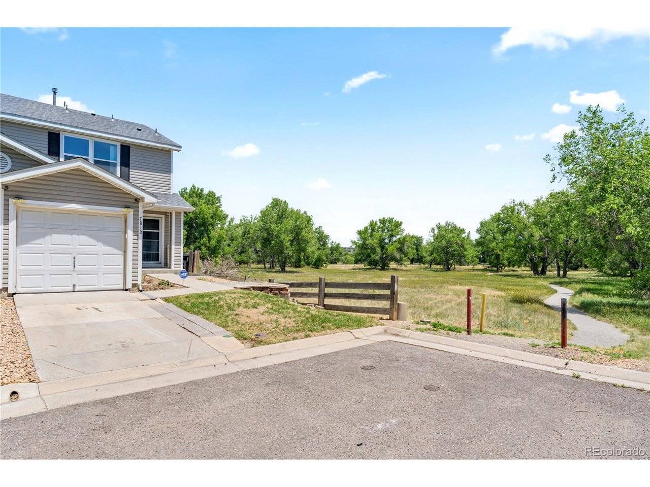 7810 S Kittredge, Englewood, CO 80112