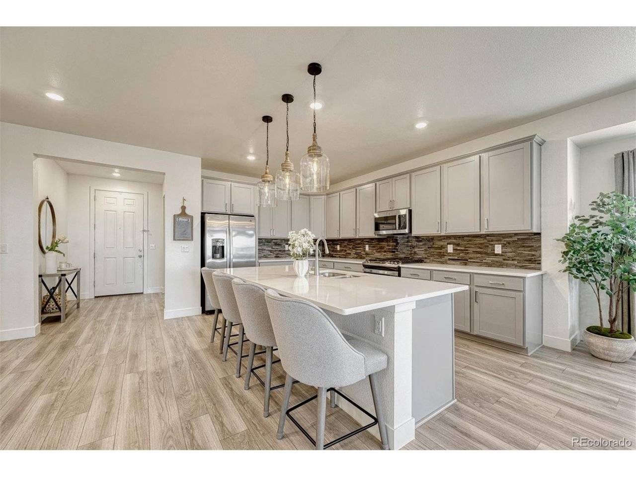 7843 Plateau Creek, Littleton, CO 80125