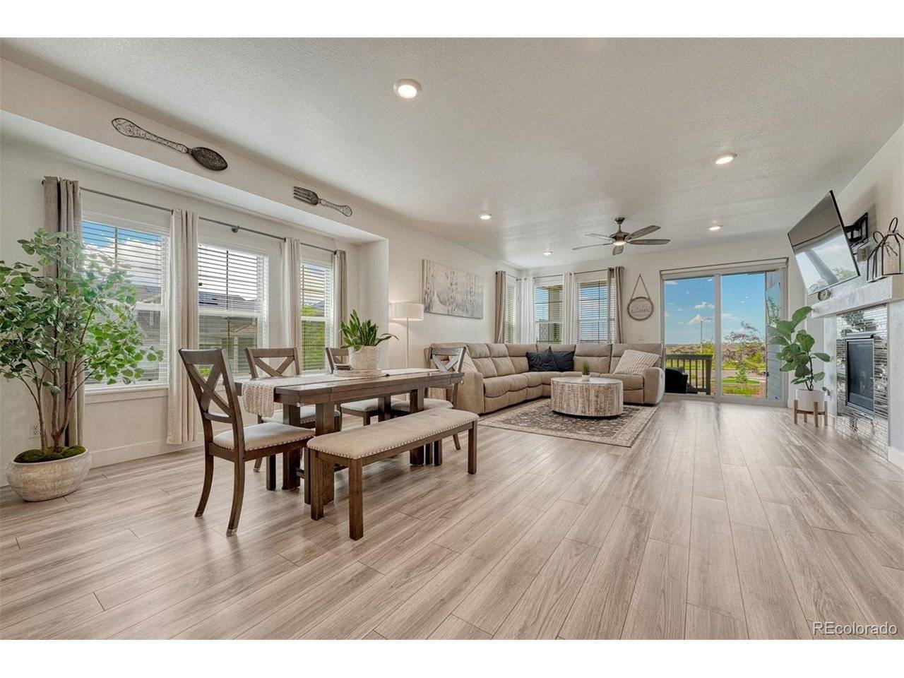7843 Plateau Creek, Littleton, CO 80125