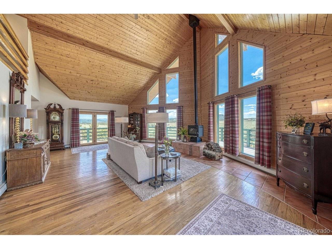 895 Acorn Rd, Cotopaxi, CO 81223