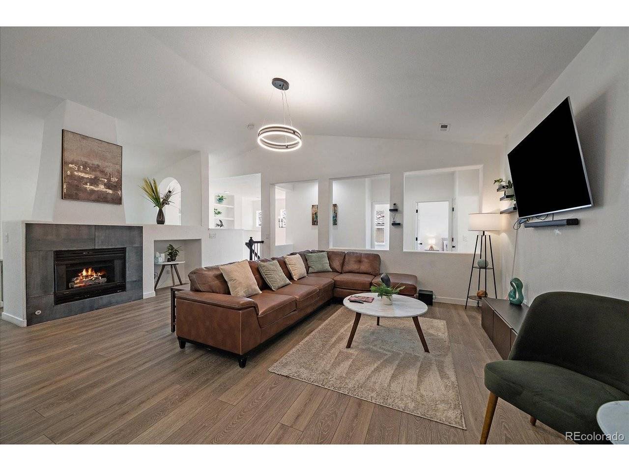 23043 E Ontario #T-8-105, Aurora, CO 80016