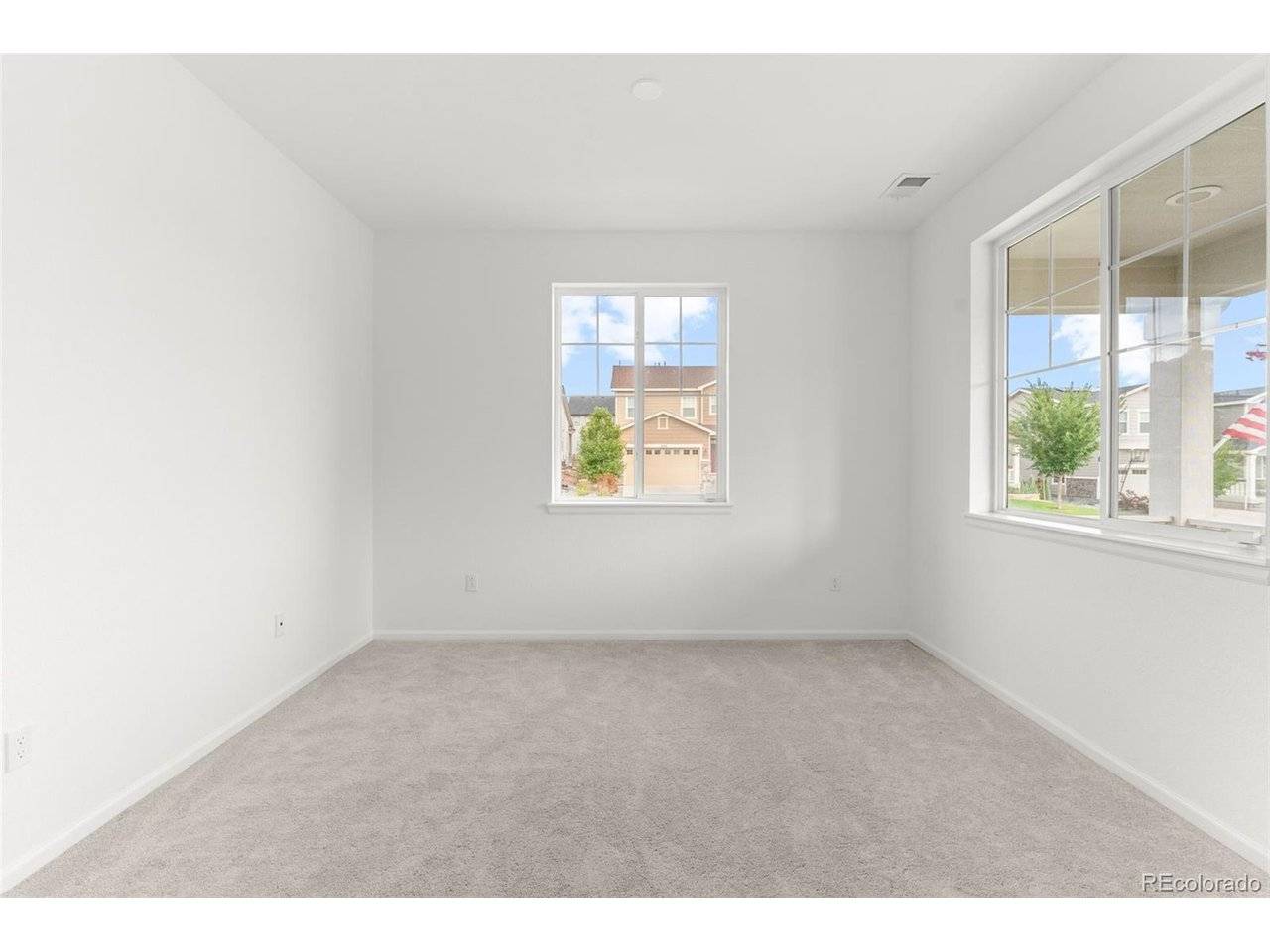 24281 E 40th, Aurora, CO 80019