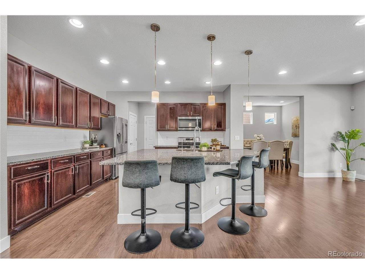 4731 Helena, Denver, CO 80239