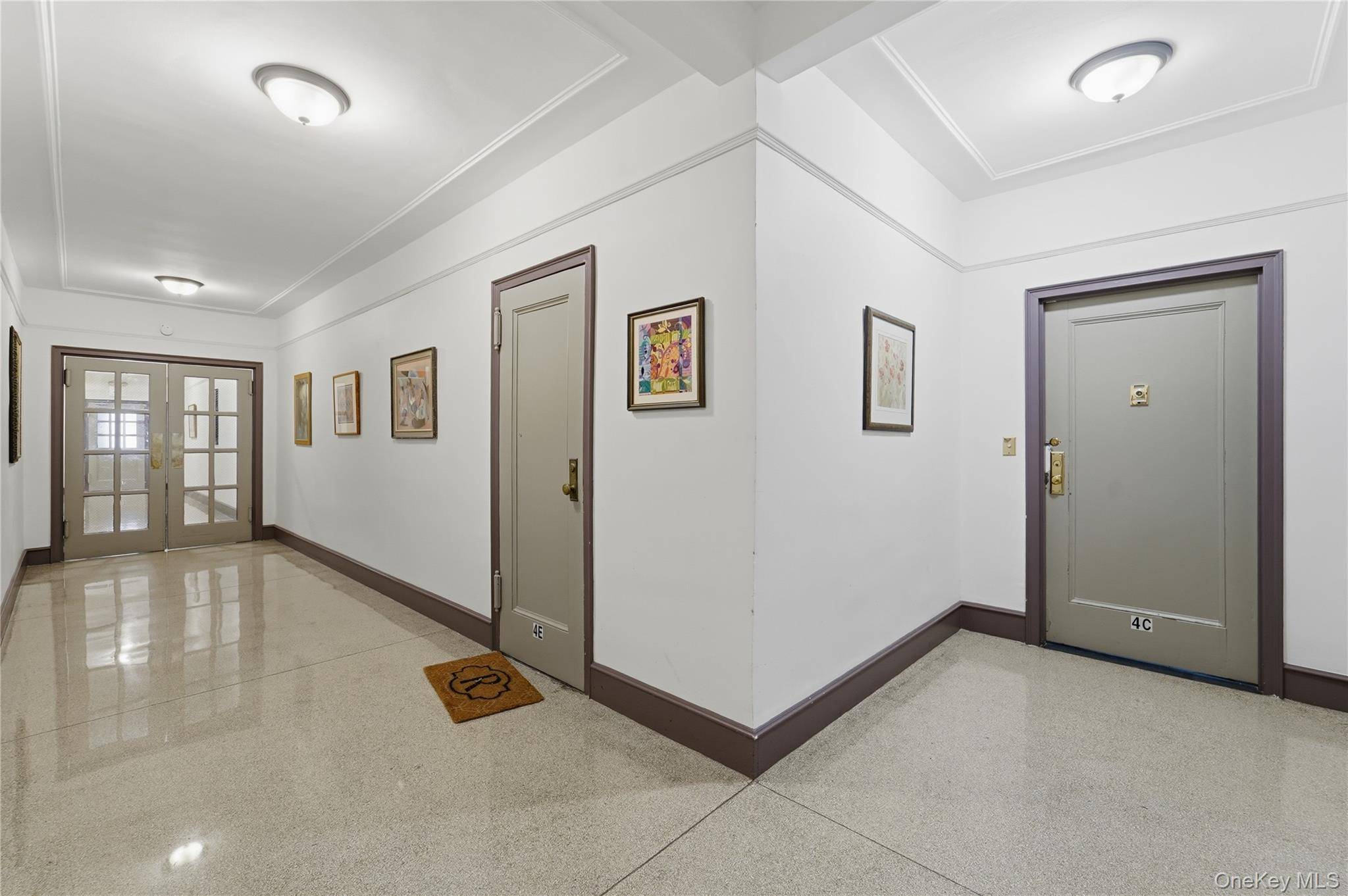 2 Park LN #4C, Mount Vernon, NY 10552