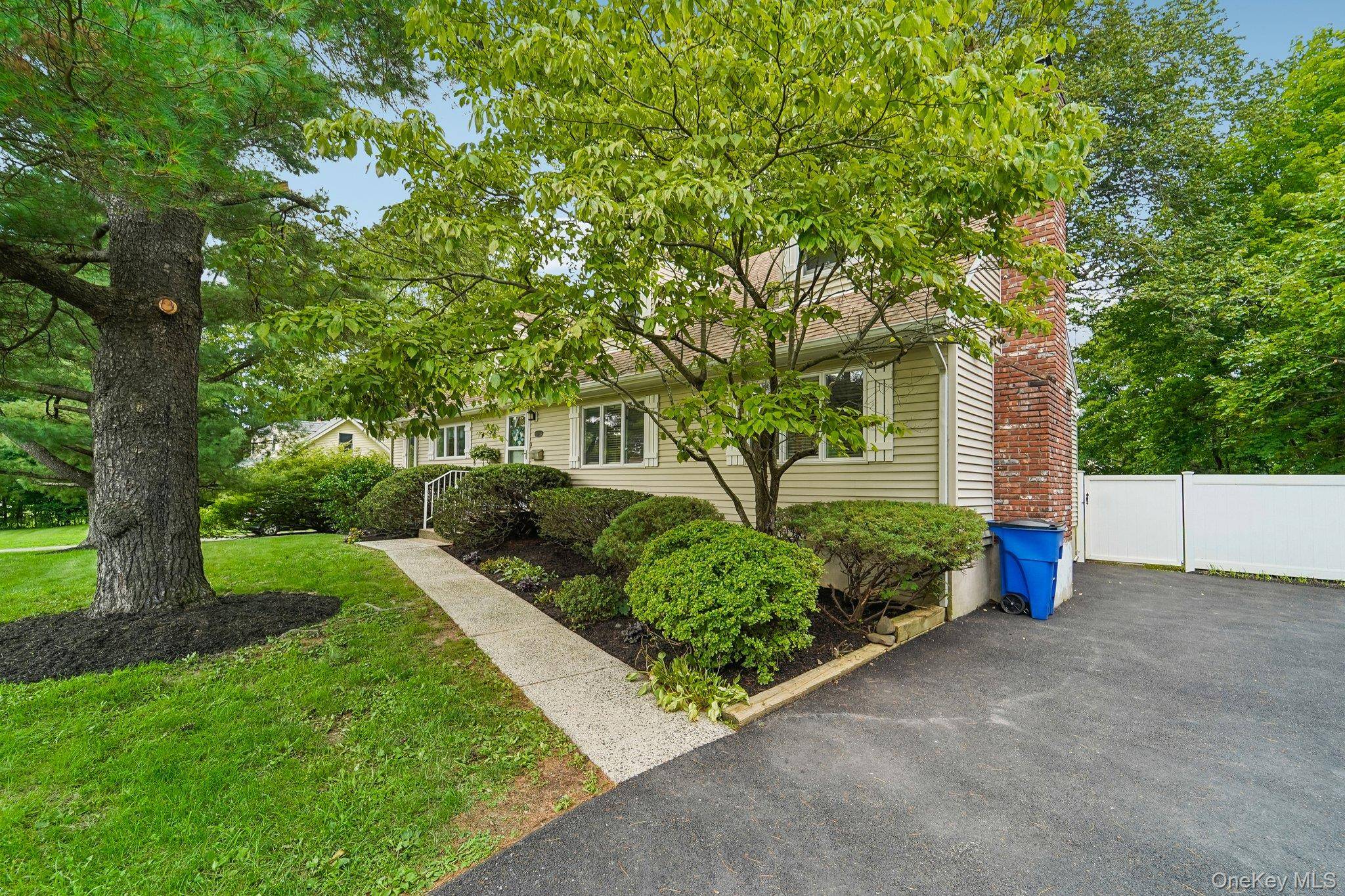 398 Blauvelt RD, Blauvelt, NY 10913