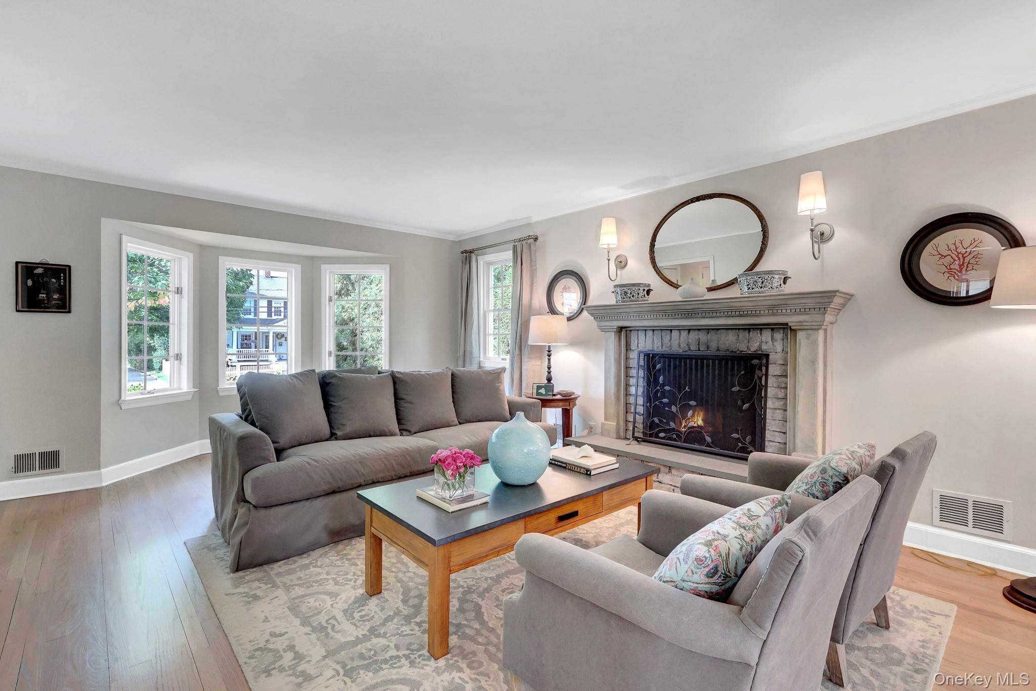 88 Fairmount ST, Huntington, NY 11743