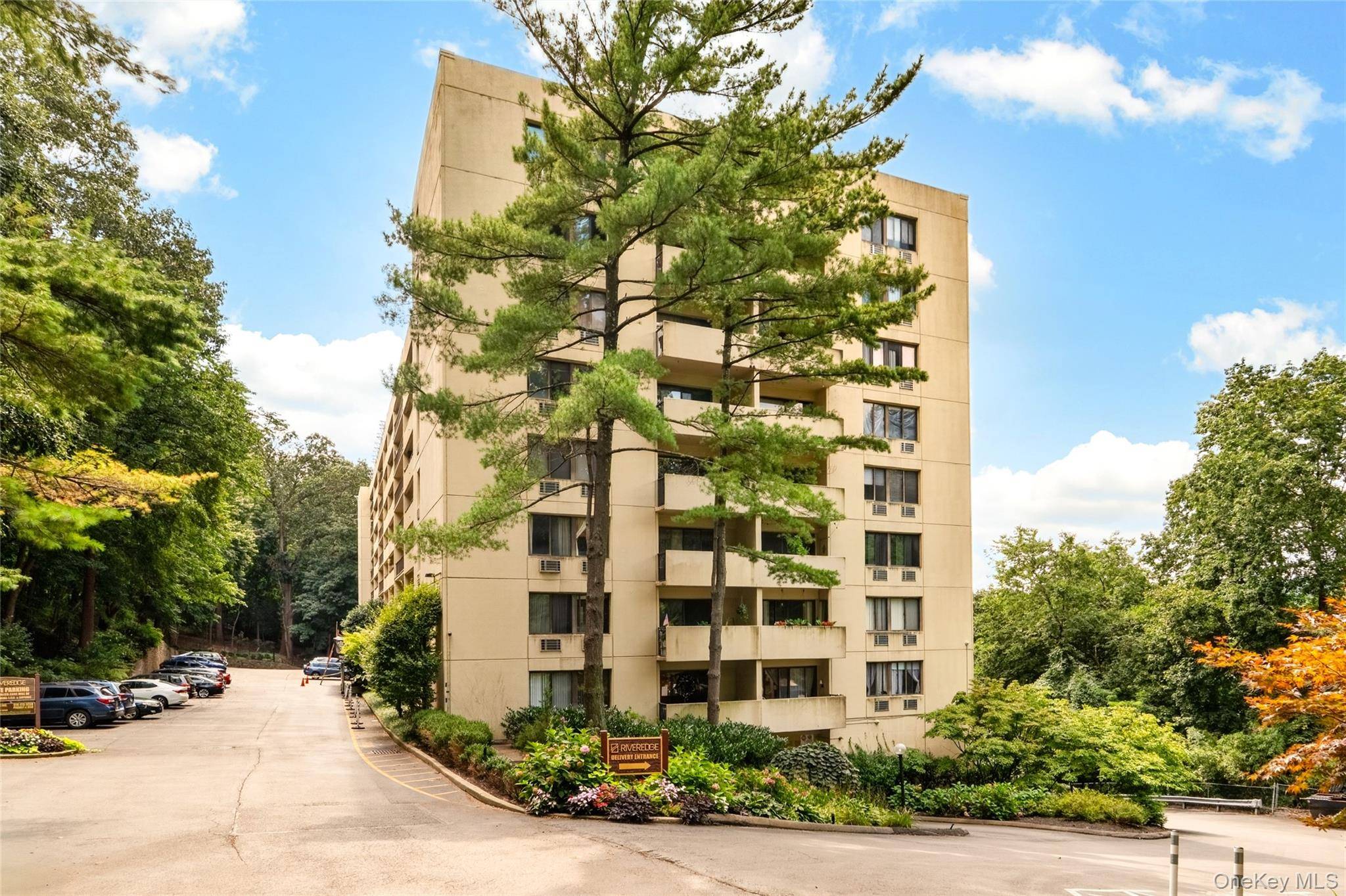 1 David LN #8B, Yonkers, NY 10701