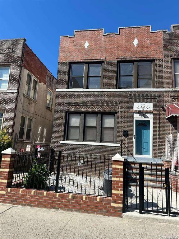 102 E 96th ST, Brooklyn, NY 11212