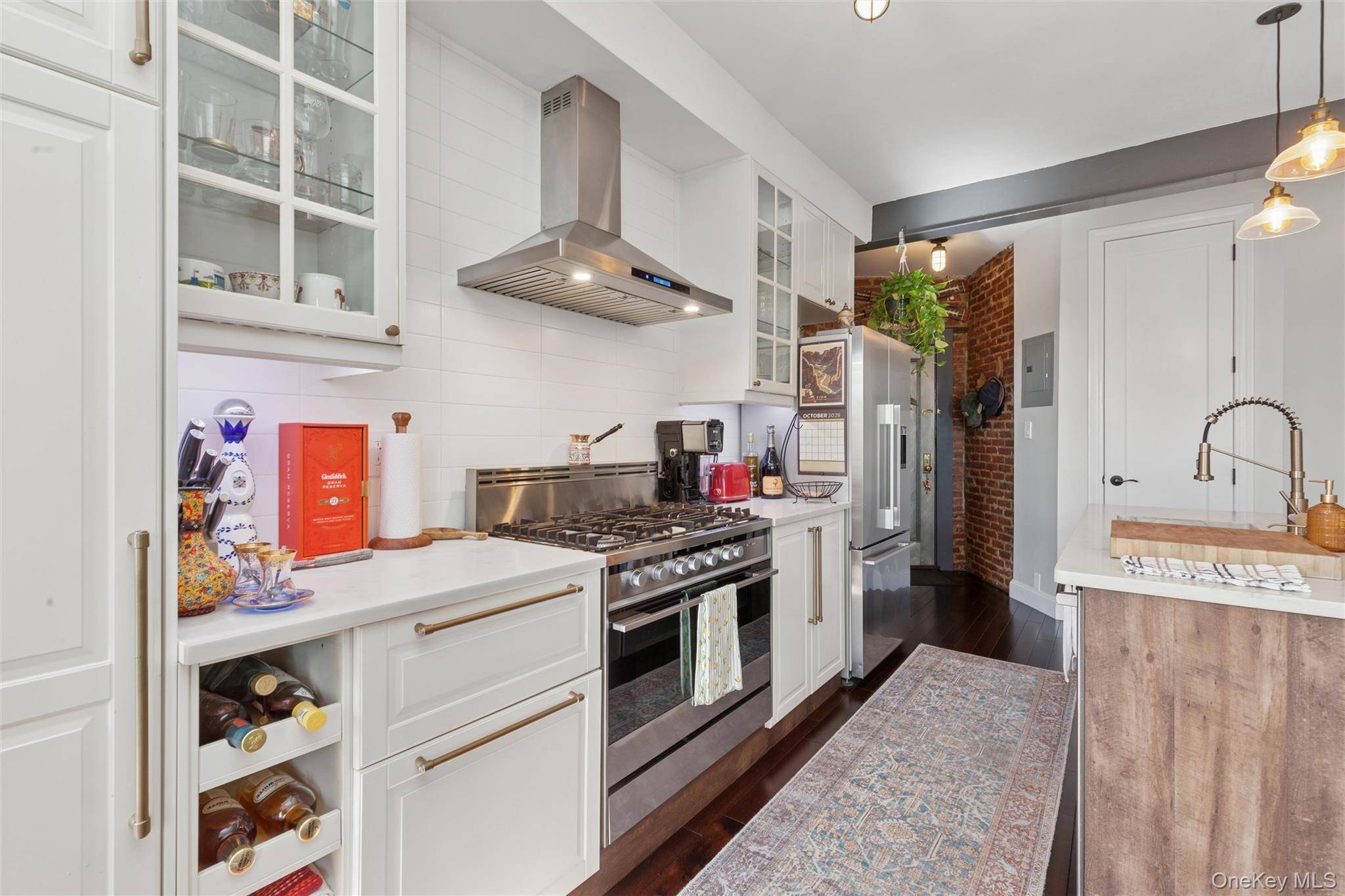 8374 Talbot ST #6F, Kew Gardens, NY 11415