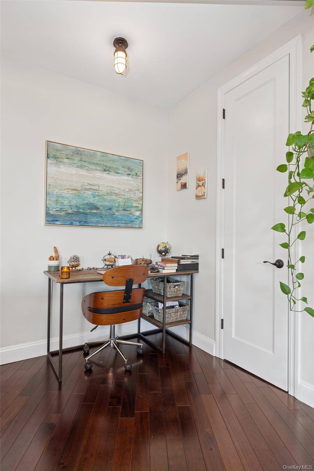 8374 Talbot ST #6F, Kew Gardens, NY 11415