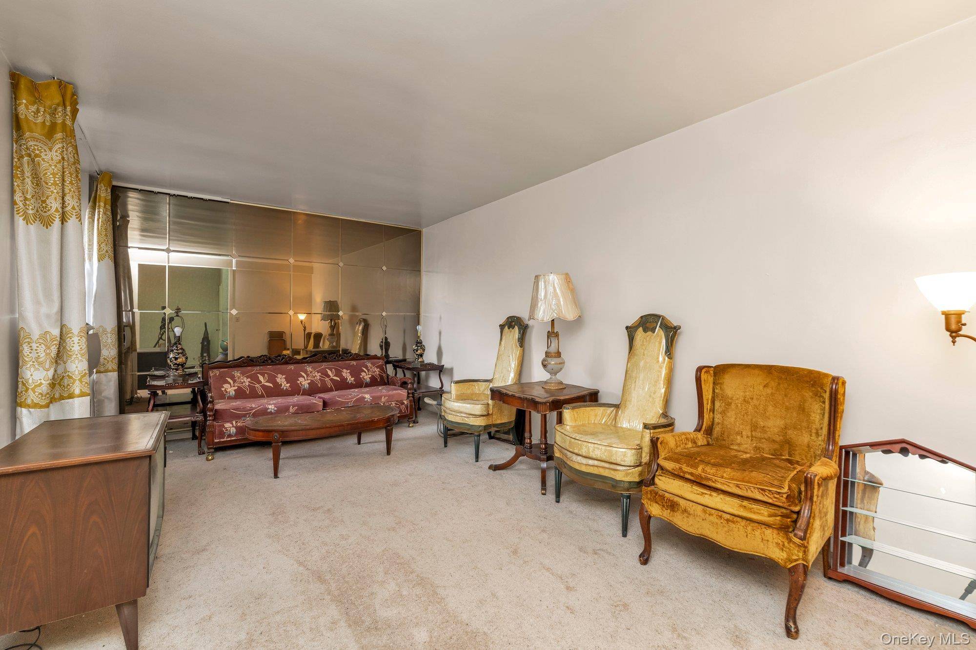 4334 Union ST #5H, Flushing, NY 11355