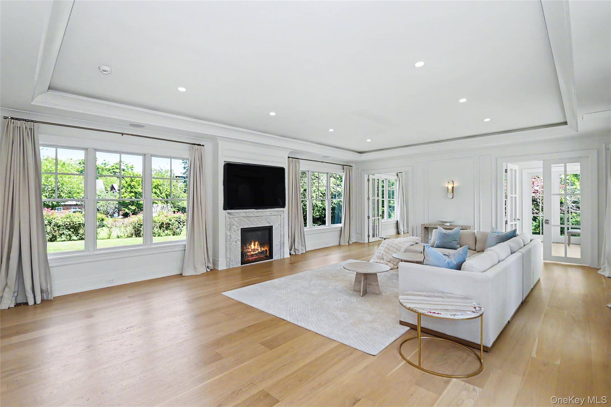 2 Pheasant RUN, Kings Point, NY 11024