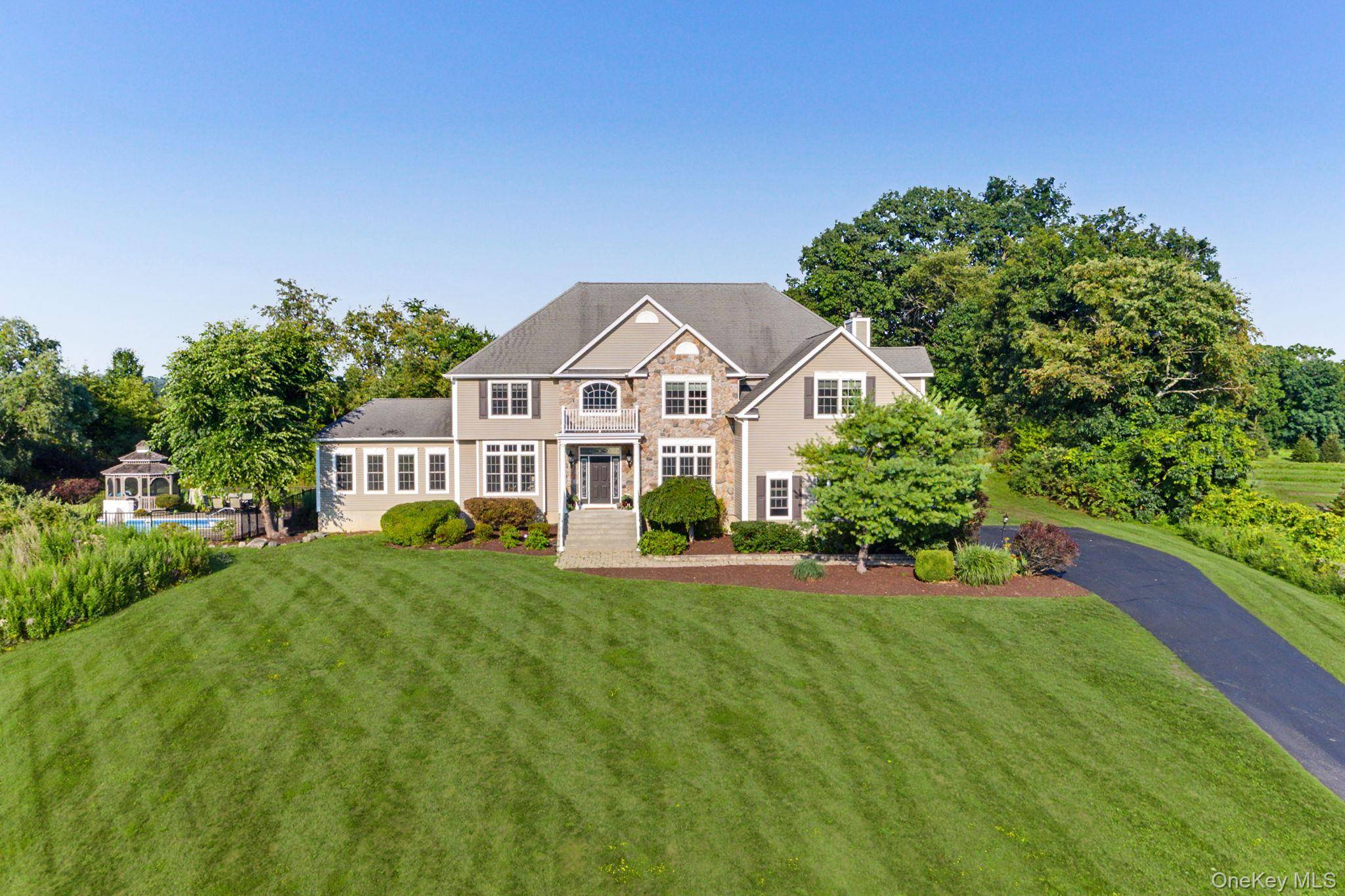 125 Frost Hill RD, Pleasant Valley, NY 12569
