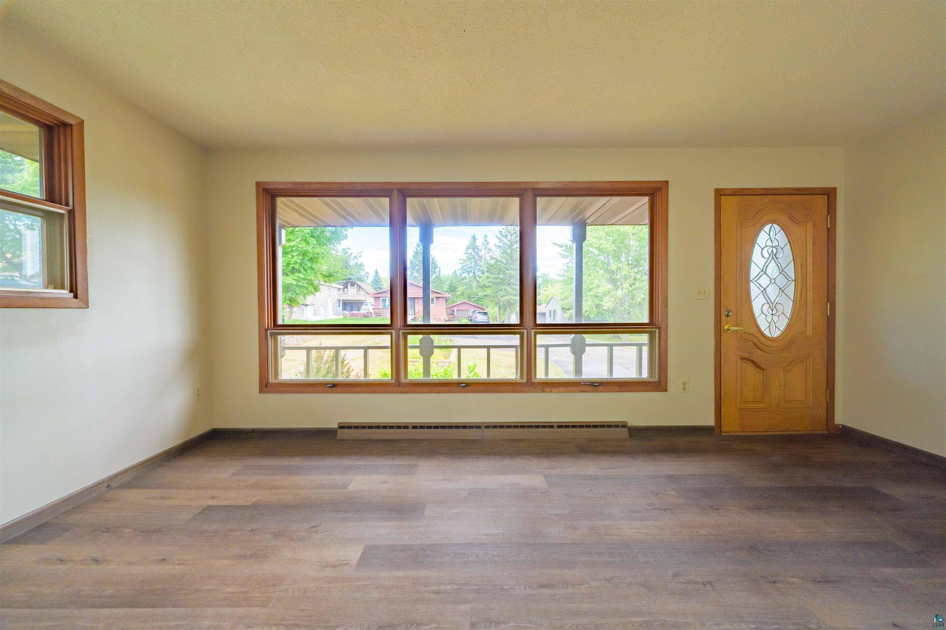 1101 Acacia Ave, Proctor, MN 55810