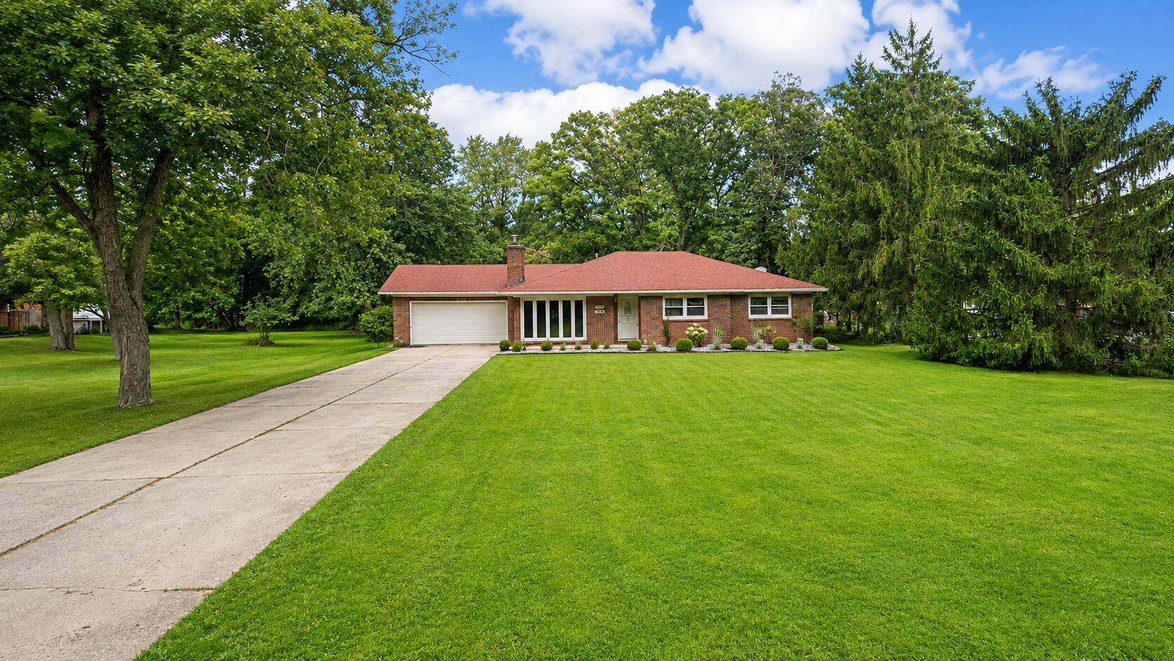 15712 W 87th Avenue, Dyer, IN 46311