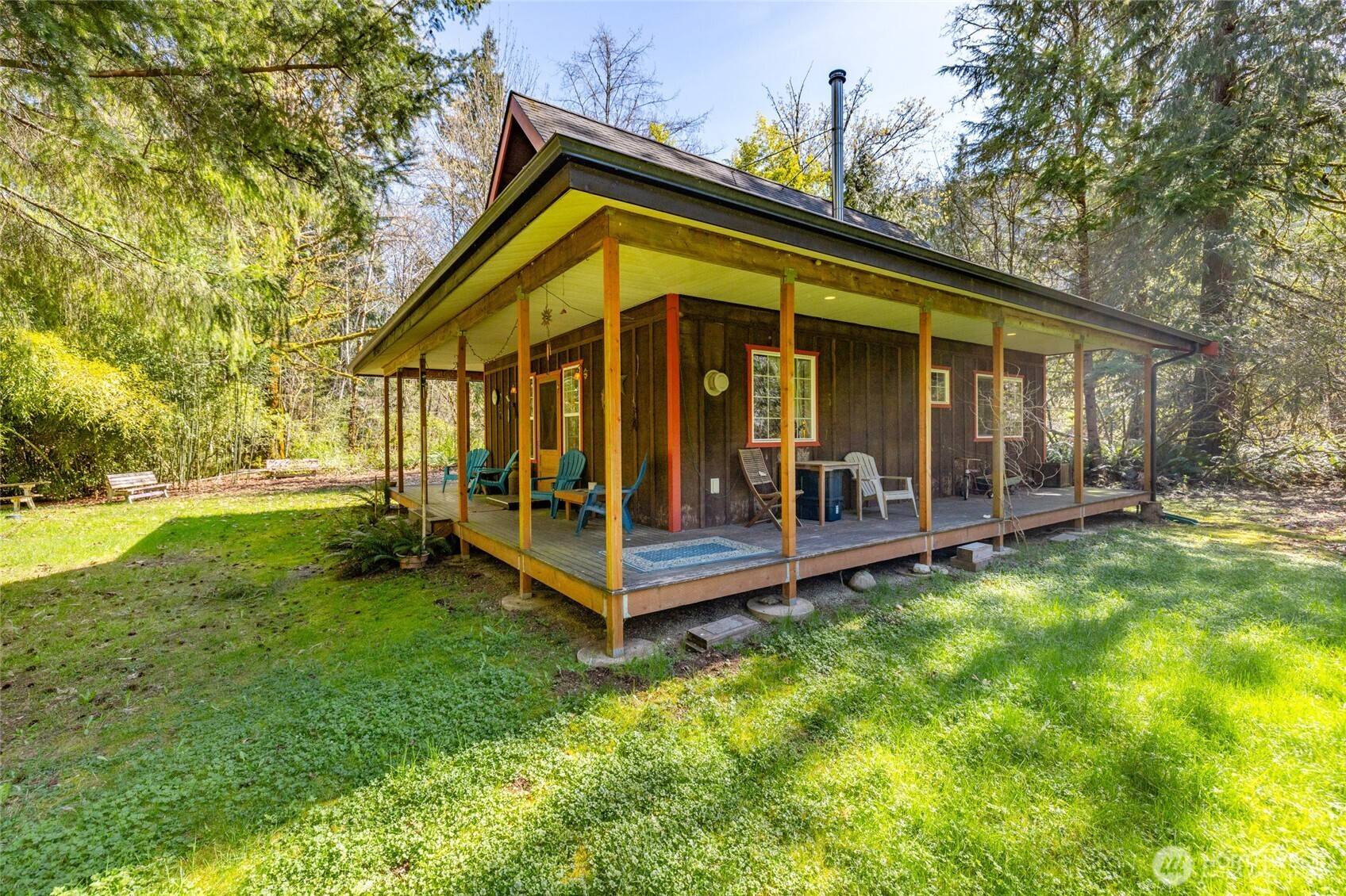 7595 Pressentin CT, Concrete, WA 98237