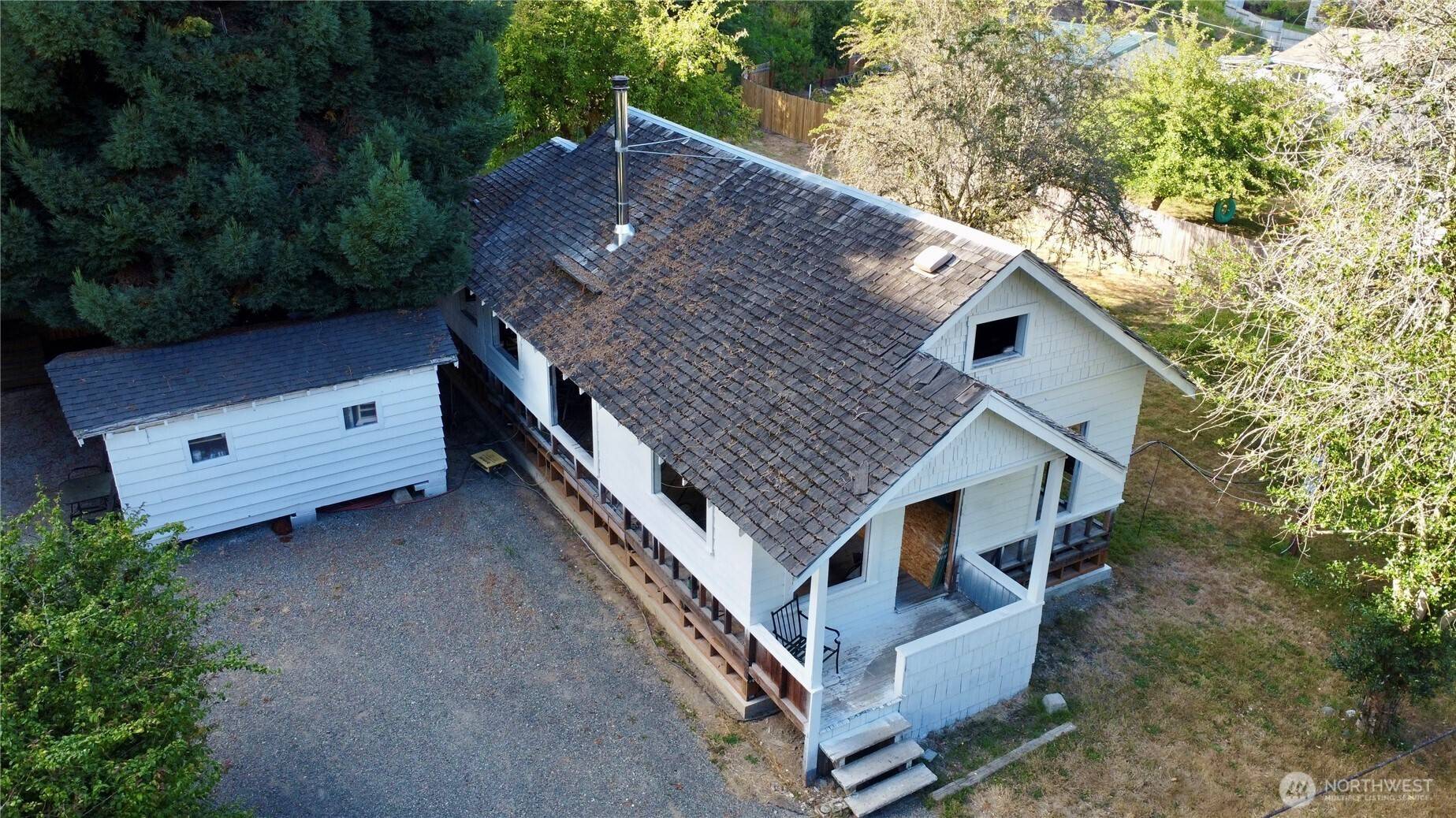 714 S Valley St, Port Angeles, WA 98362