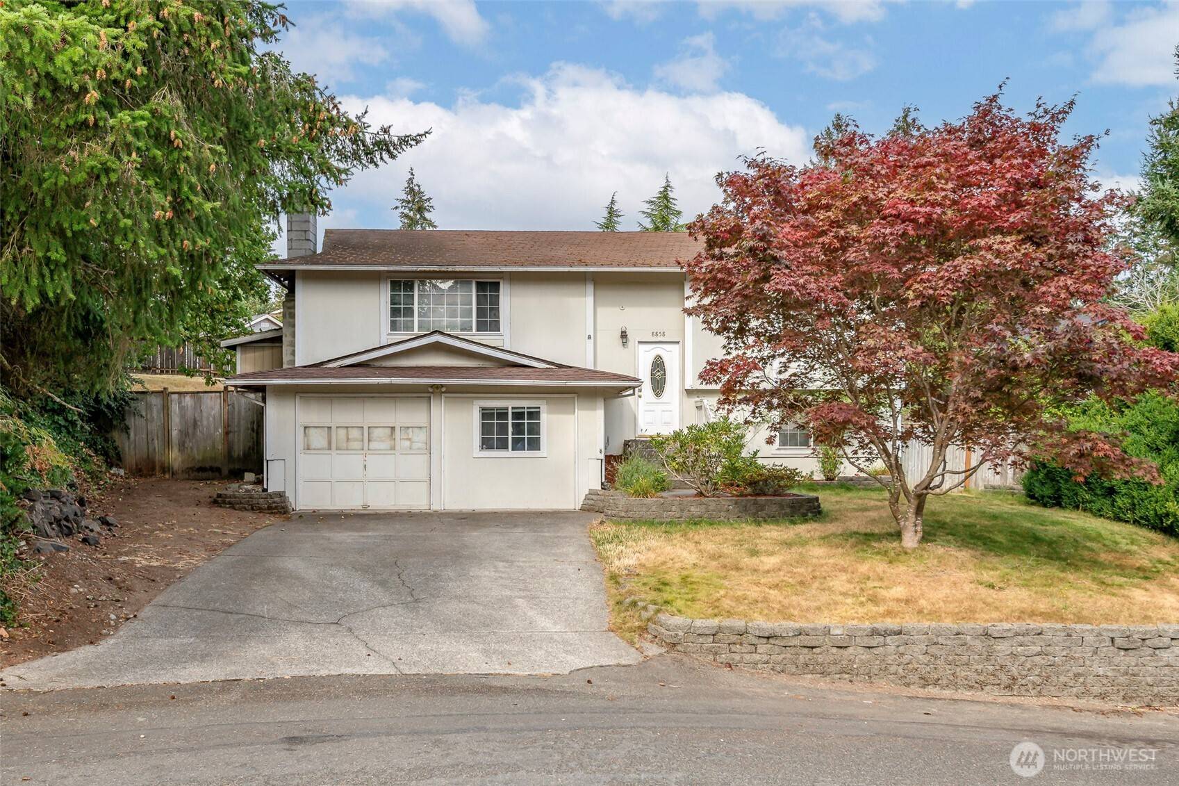 8858 81st AVE SW, Lakewood, WA 98498