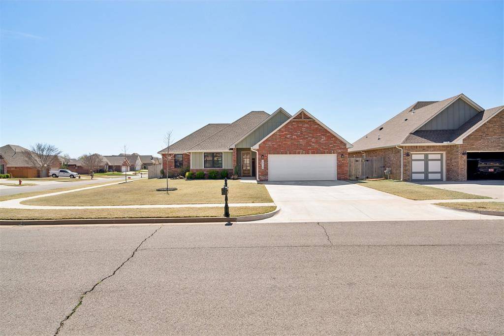 2518 Birmingham DR, Norman, OK 73071