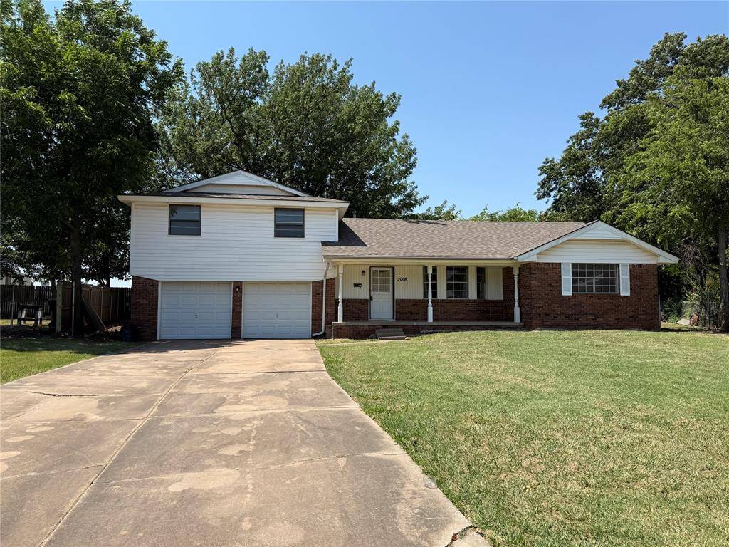 2008 Lyndon CIR, The Village, OK 73120
