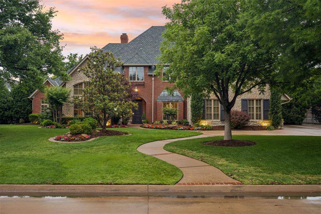 18709 Saddle River DR, Edmond, OK 73012