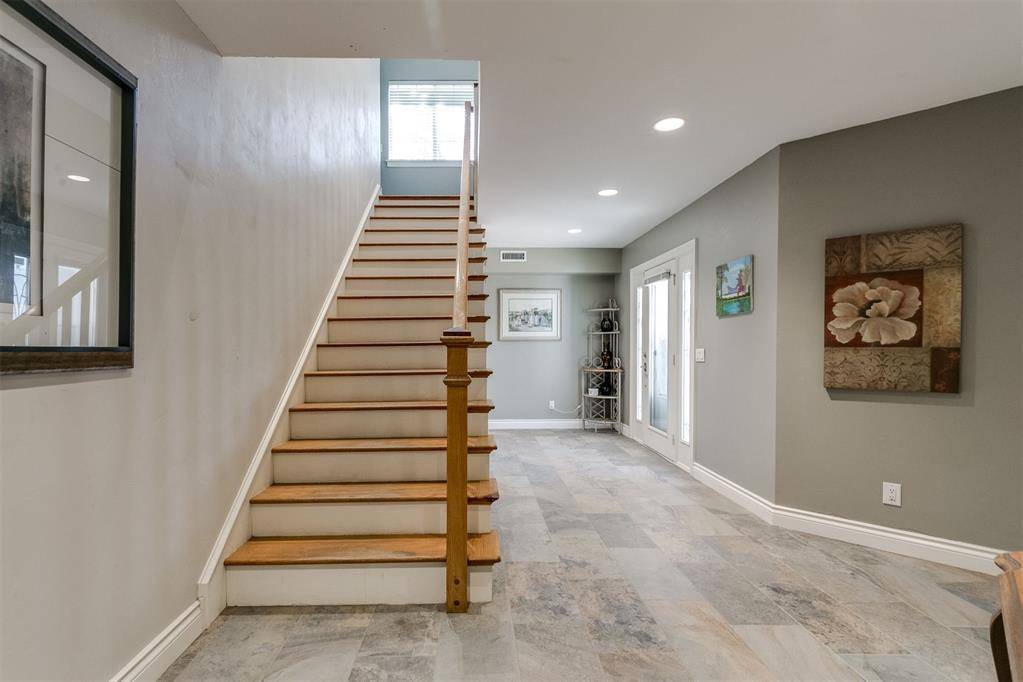 5100 Burr Oaks RD, Oklahoma City, OK 73105