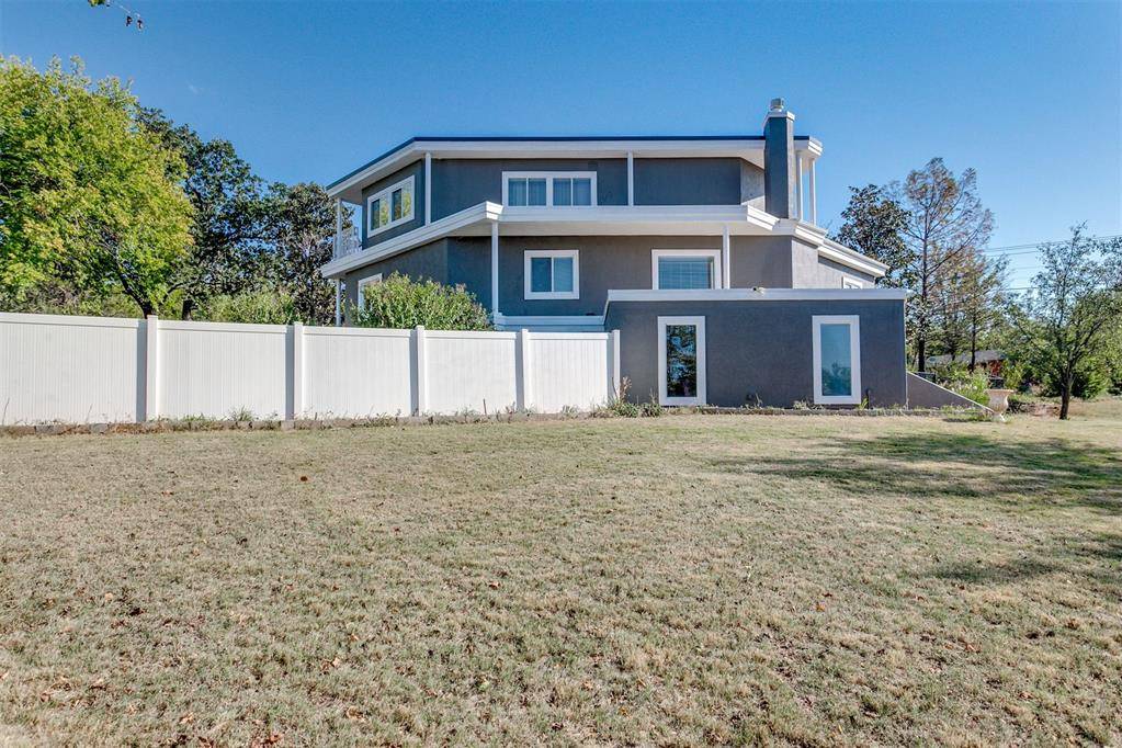 5100 Burr Oaks RD, Oklahoma City, OK 73105