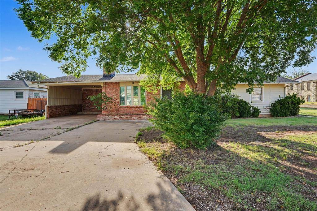 601 N Morton ST, Hollis, OK 73550