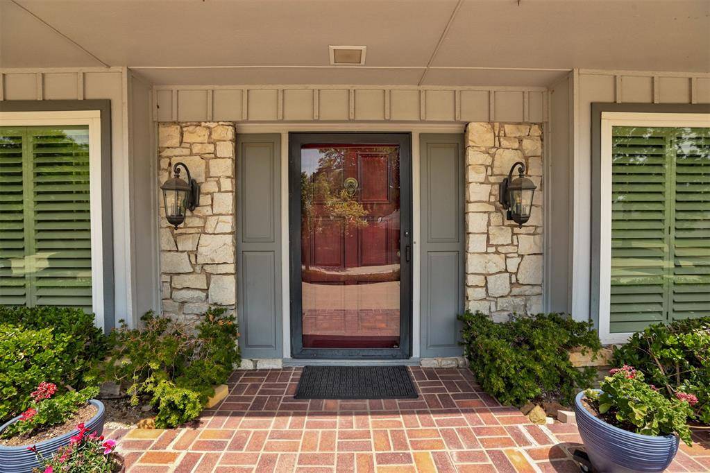 1433 Glenbrook DR, Oklahoma City, OK 73118