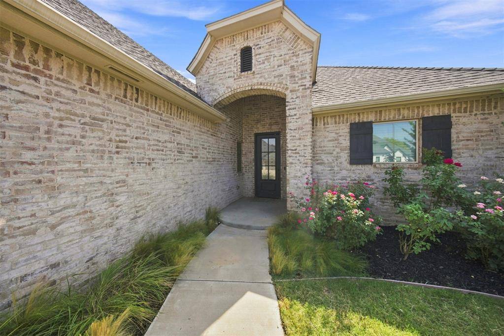 10608 NW Emily CIR, Oklahoma City, OK 73120