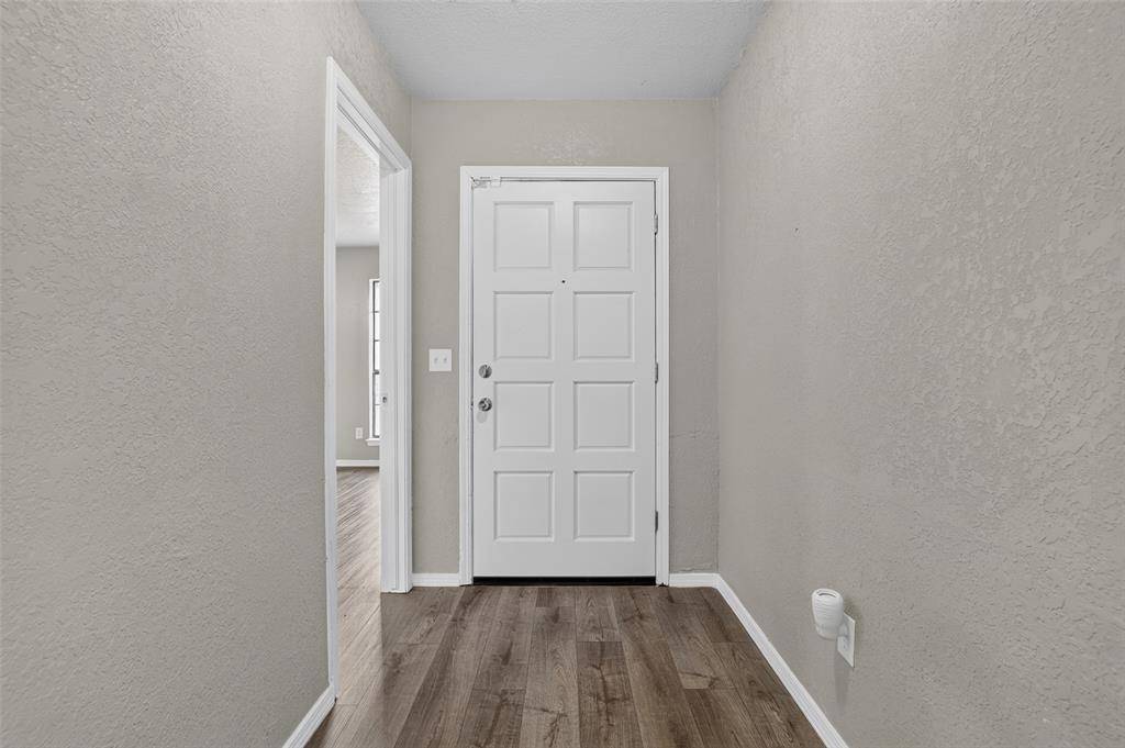 105 Village Oaks DR, Oklahoma City, OK 73130