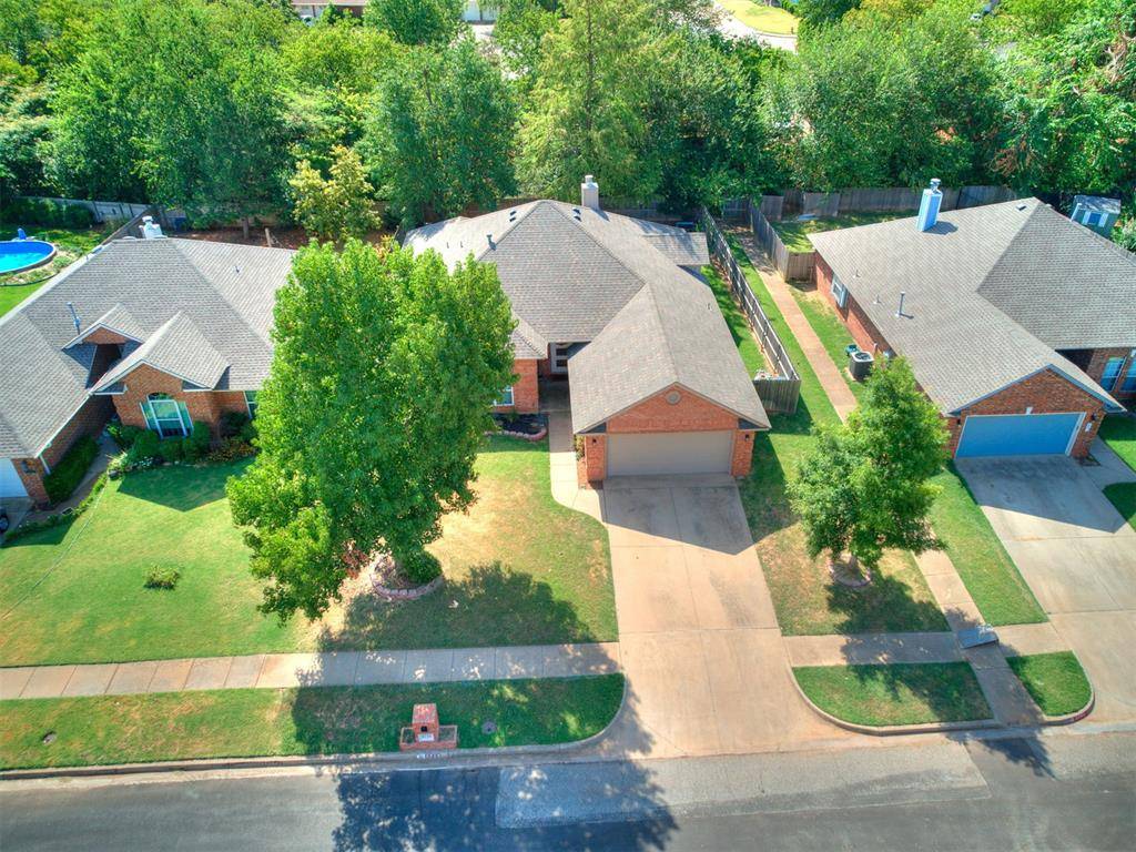 2713 Weymouth WAY, Norman, OK 73071