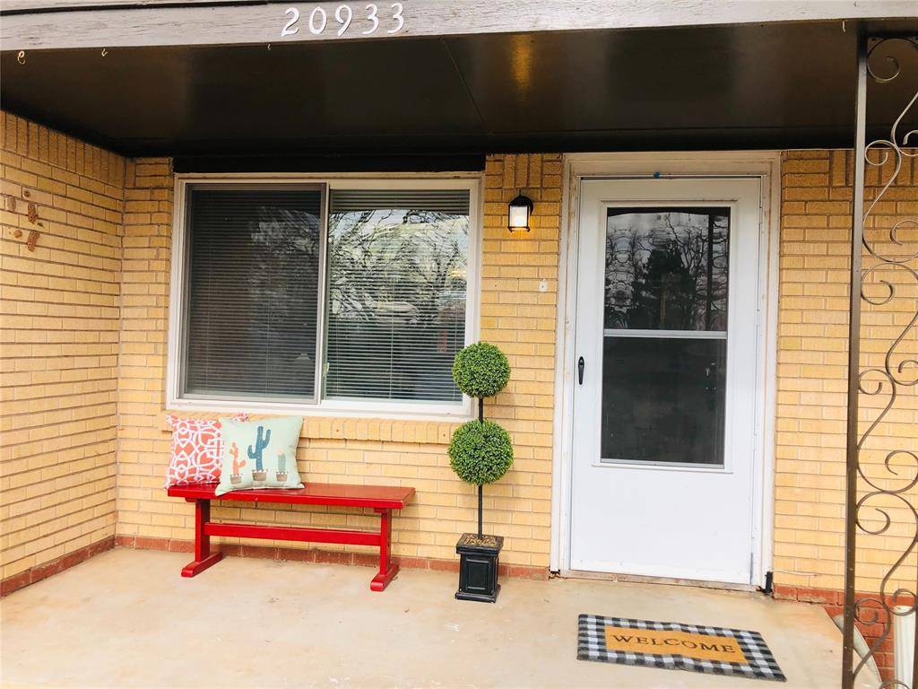 20933 Gold ST, Harrah, OK 73045