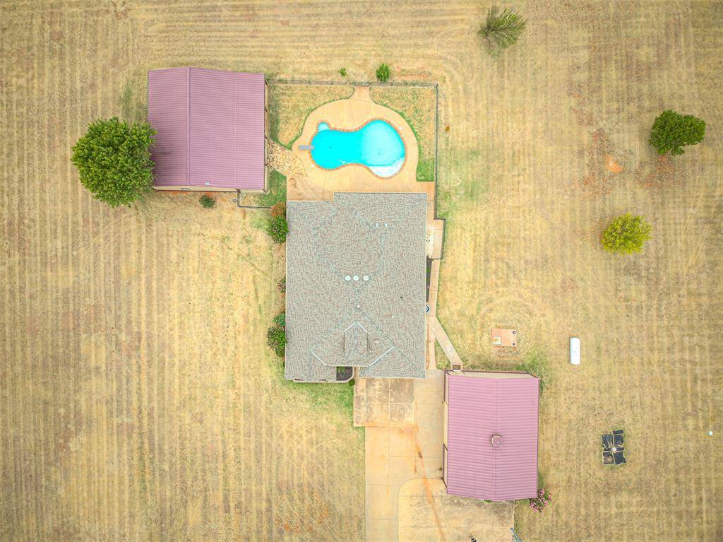 1609 Cedar Ridge DR, Cashion, OK 73016