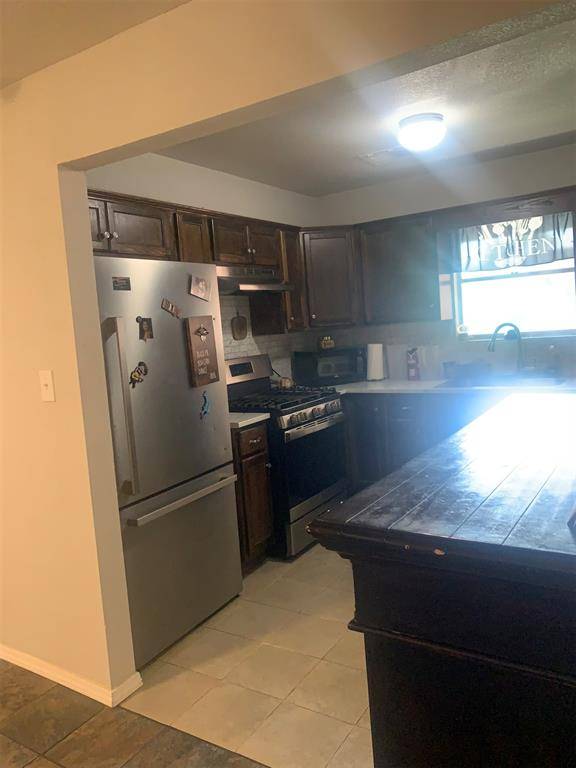 1334 N Nail Pkwy, Moore, OK 73160