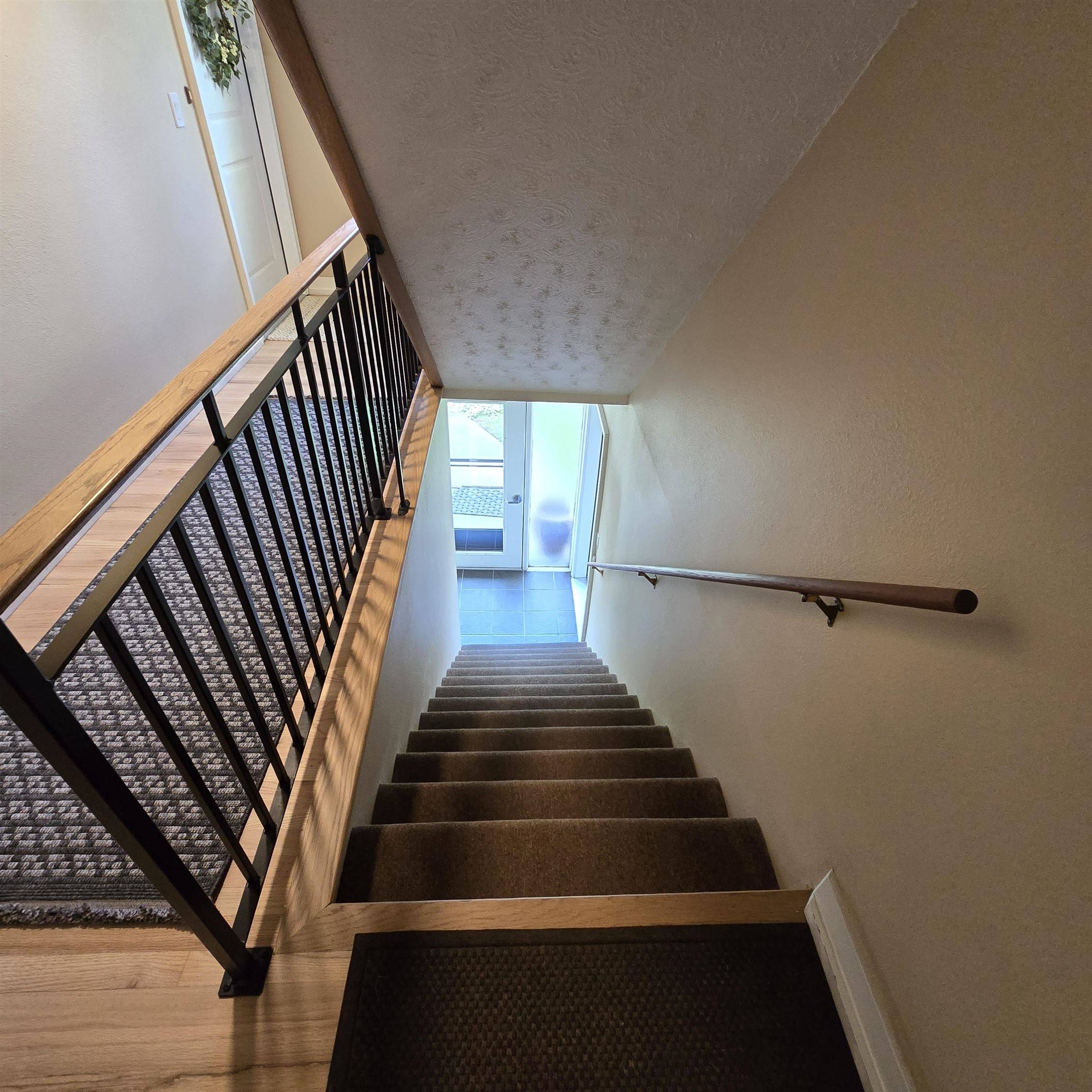 202 E Rockwood Blvd #5, Spokane, WA 99202