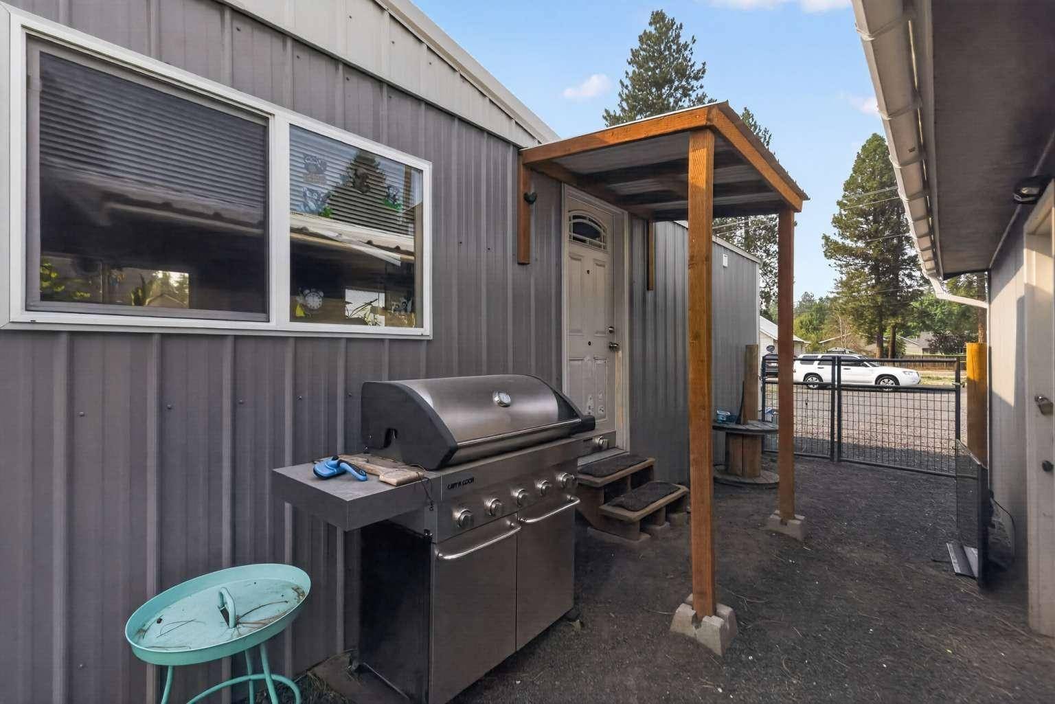 426 E 6TH Ave, Deer Park, WA 99006