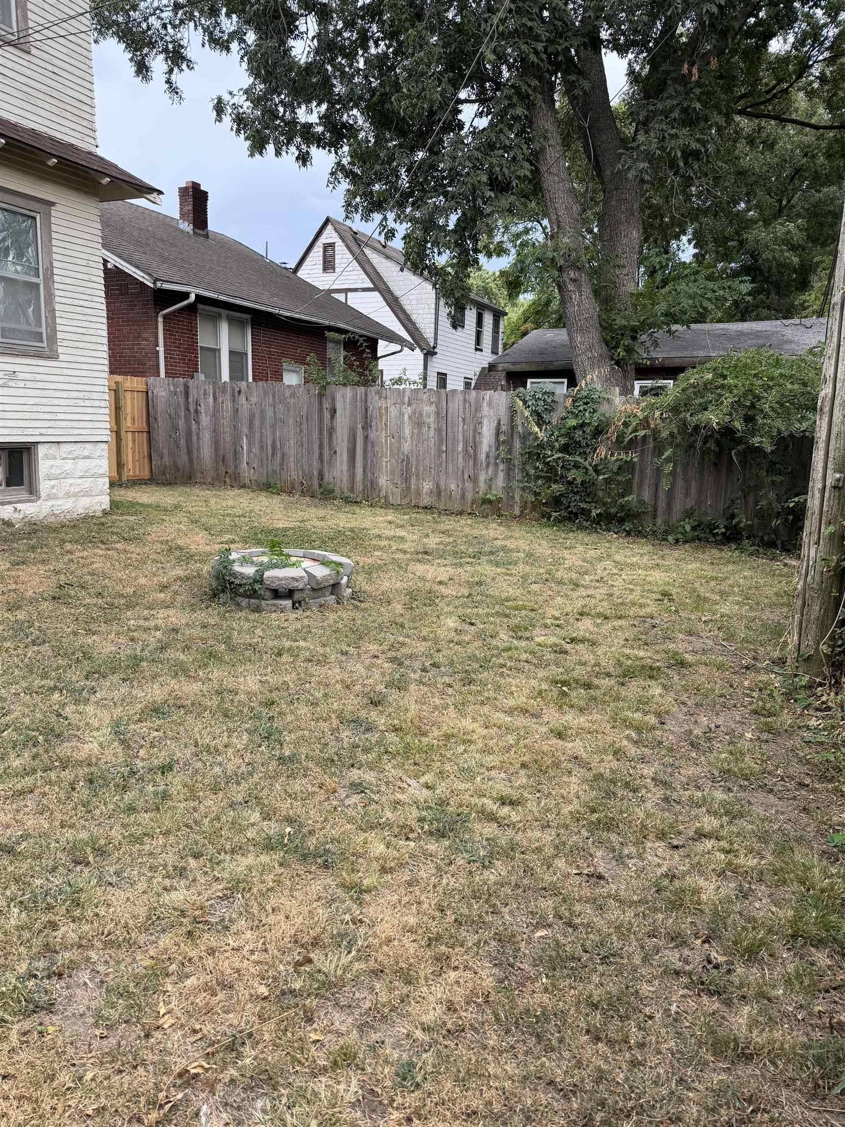 645 N Lorraine Ave, Wichita, KS 67214