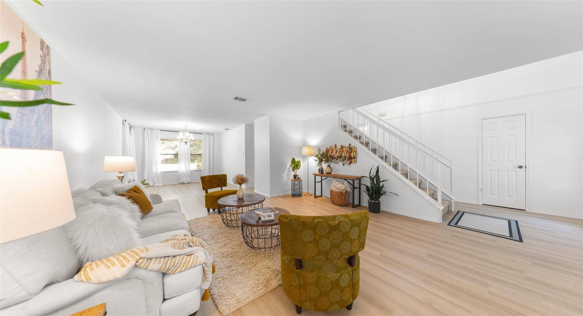 13248 Kerrville Folkway, Austin, TX 78729