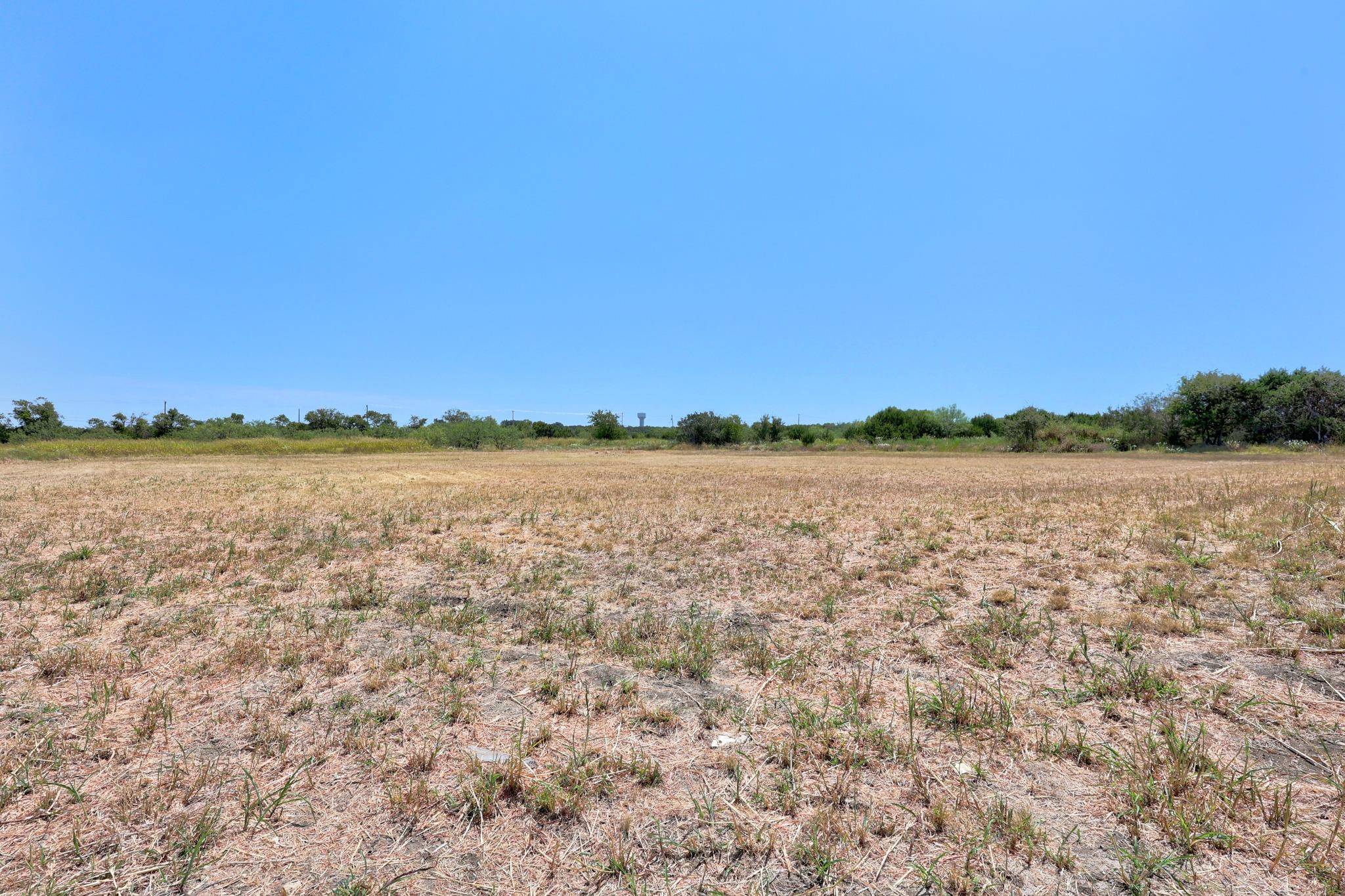 2062 Botts DR, Salado, TX 76571