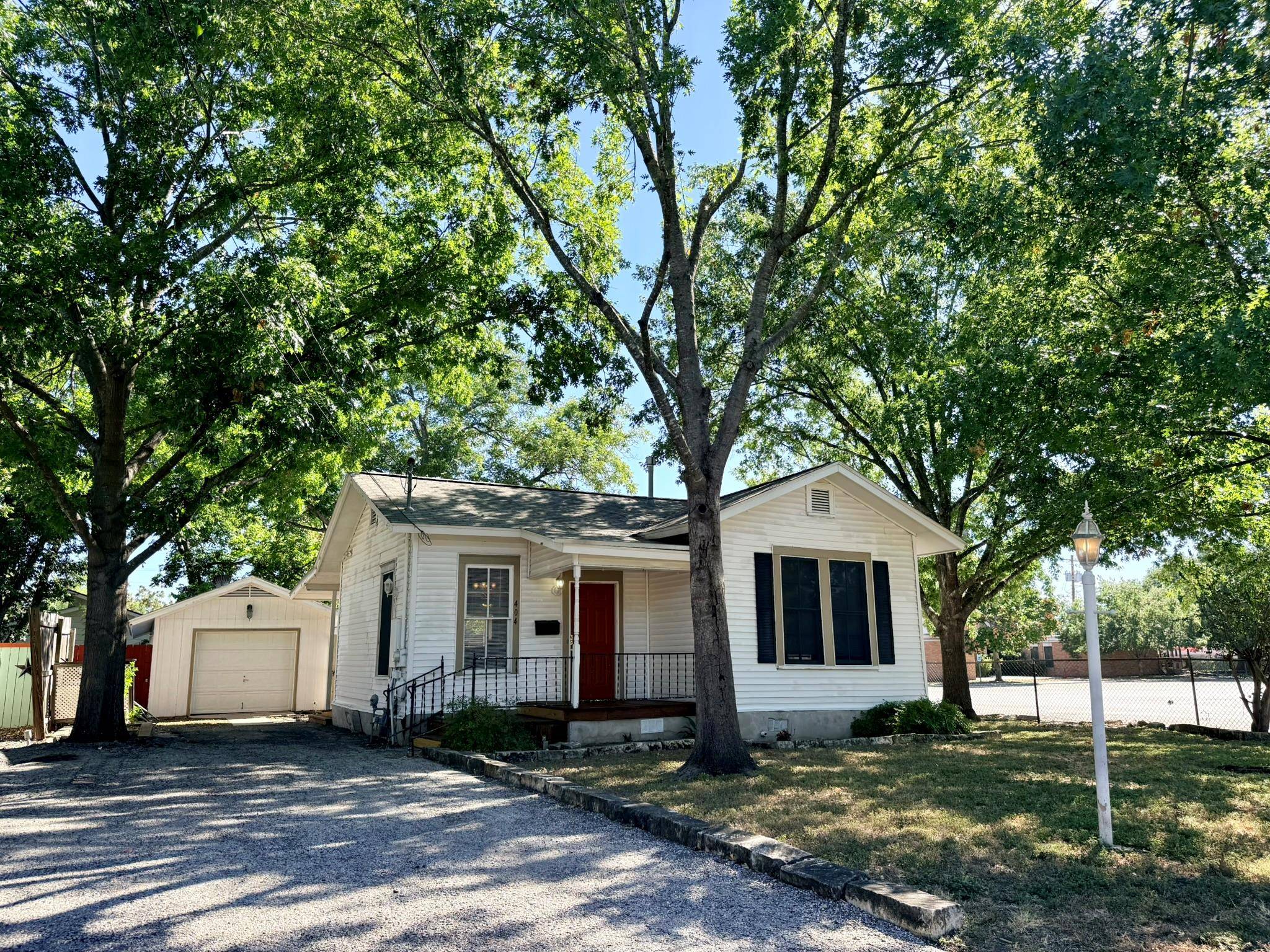 404 Normandy ST, Austin, TX 78745
