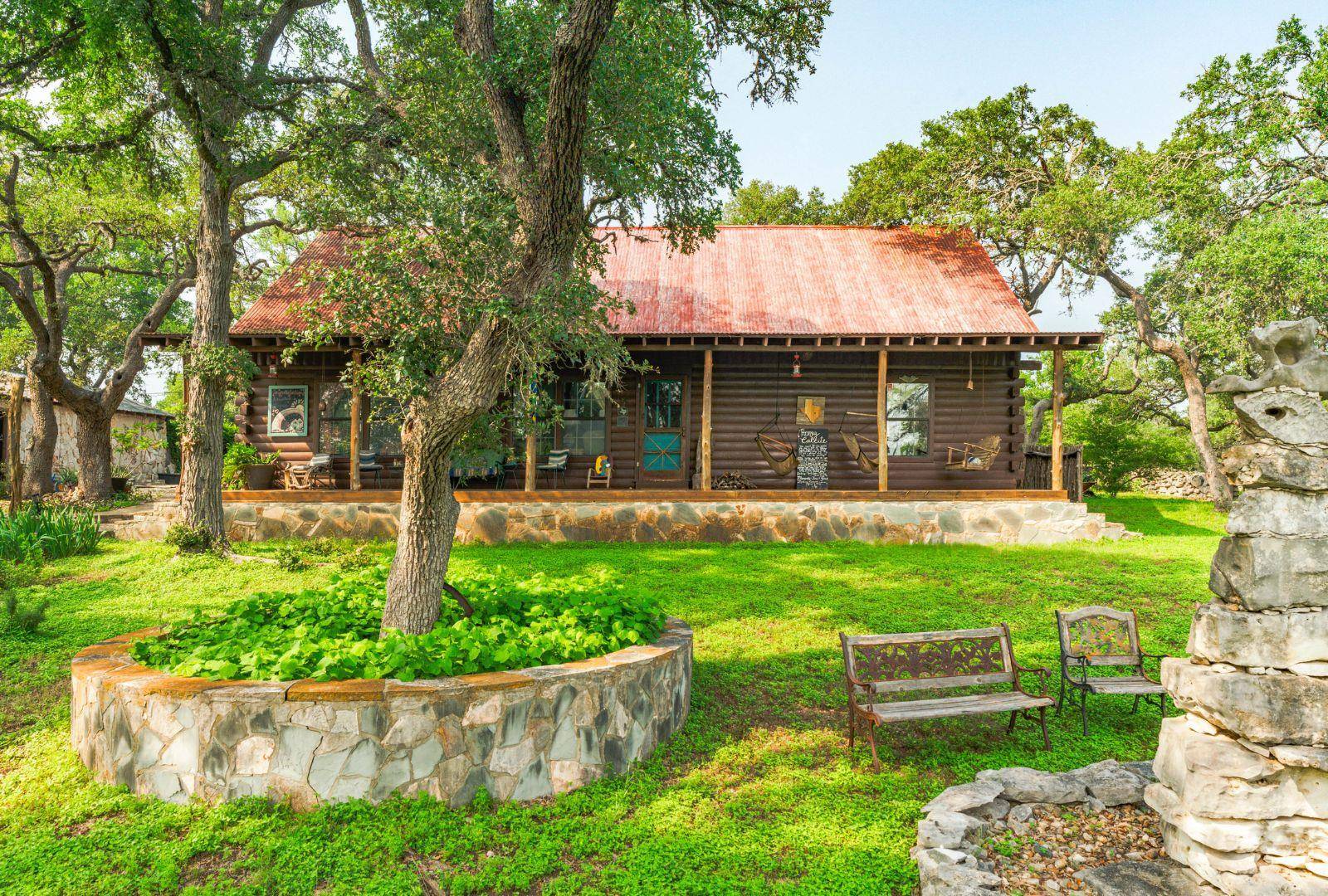 0000 Oakwood LOOP, Wimberley, TX 78676