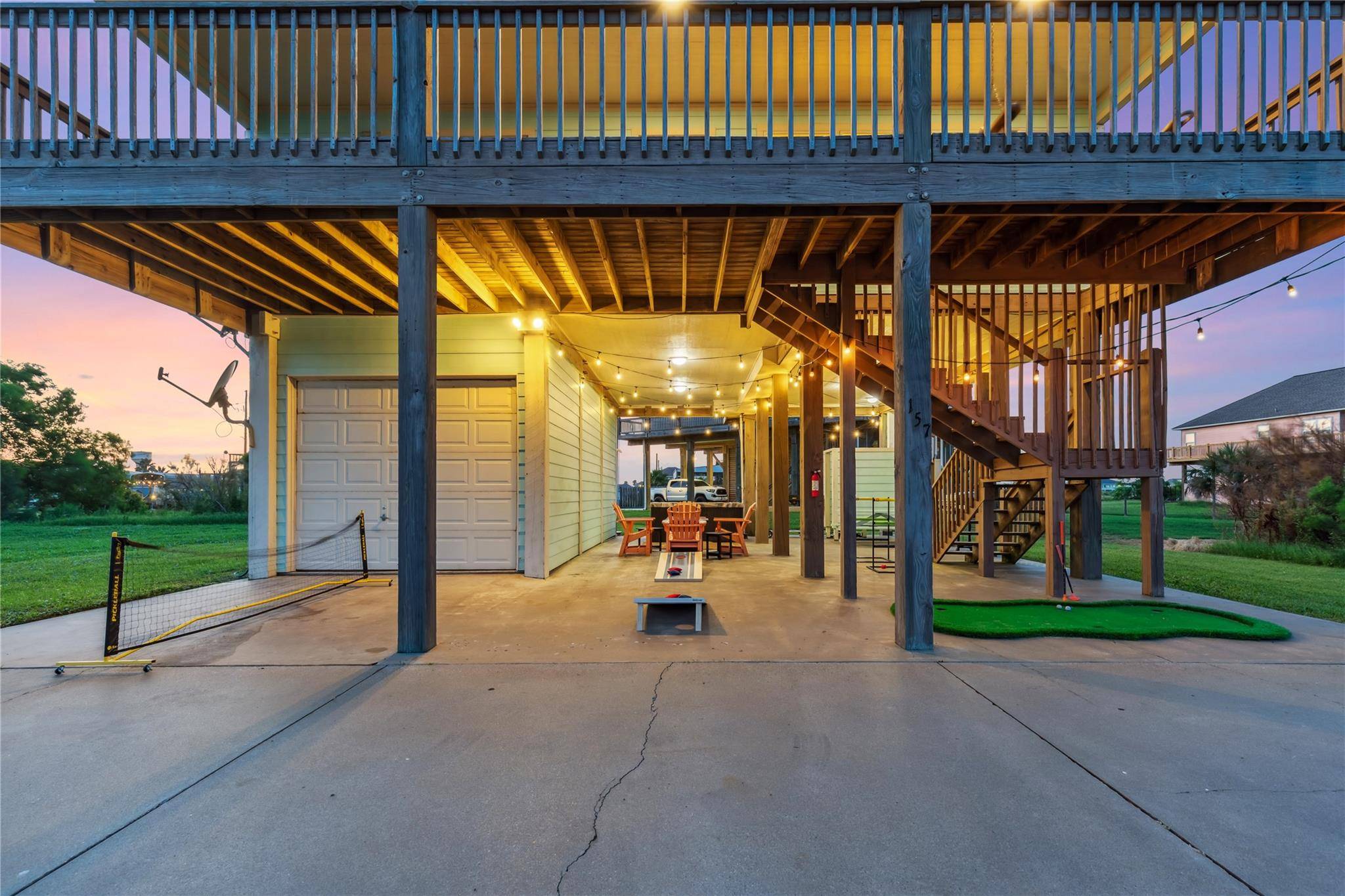 157 Verdia DR, Crystal Beach, TX 77650