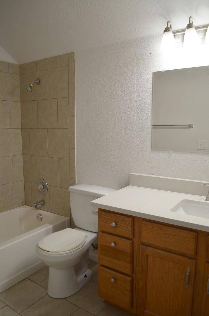 18 Azalea DR, Georgetown, TX 78626