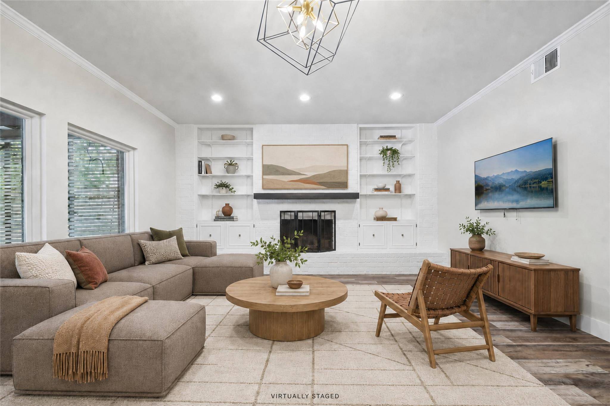 9203 Comburg DR, Austin, TX 78748