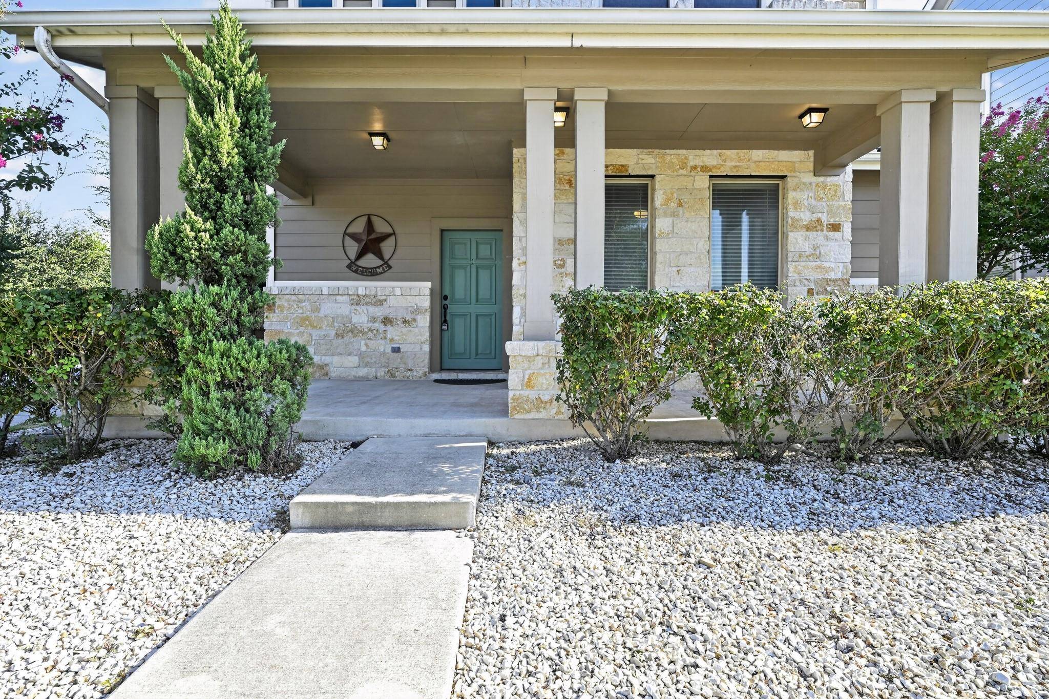 5800 Baythorne DR, Austin, TX 78747
