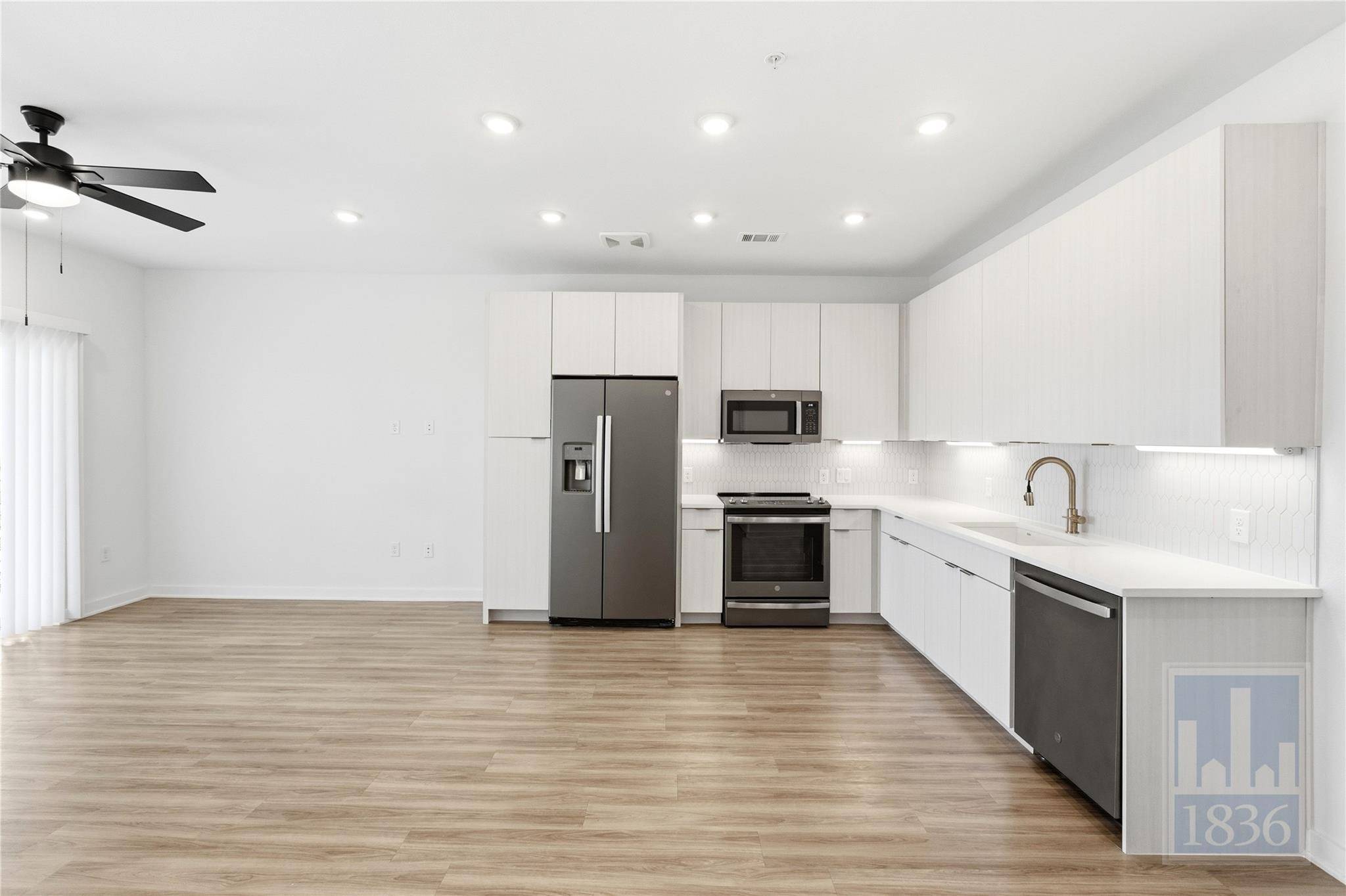 4802 S Congress Ave #514, Austin, TX 78745