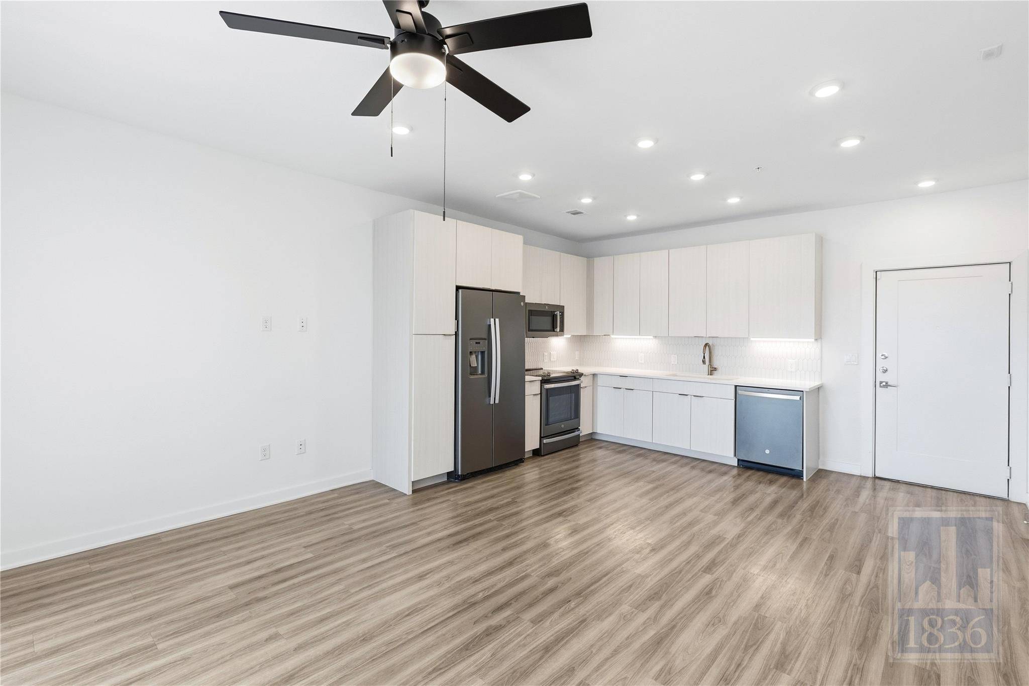 4802 S Congress Ave #514, Austin, TX 78745